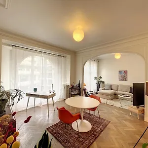 https://cosy-apartment-brussels.brusselshotelsbook.com